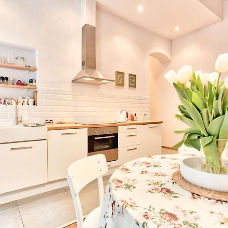 Tyzenhauz Apartments Economy クラクフ エクステリア 写真