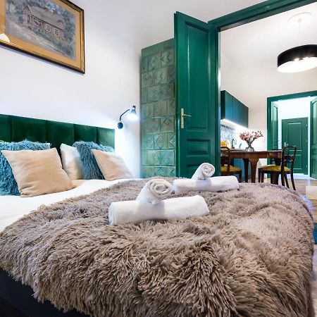 Tyzenhauz Apartments Economy クラクフ エクステリア 写真